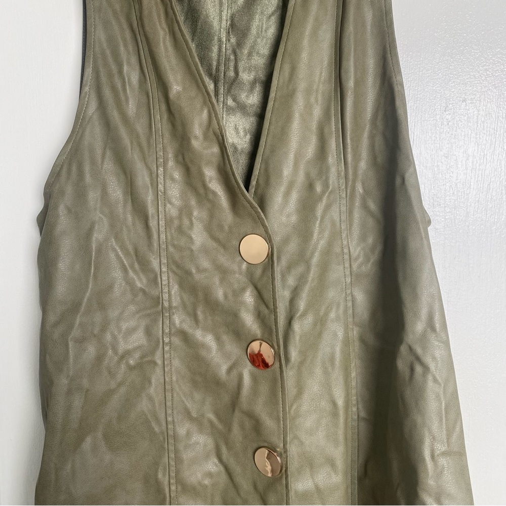 ZARA Faux Leather Pinafore Dress Green with Gold Buttons Size Medium - Picture 8 of 10